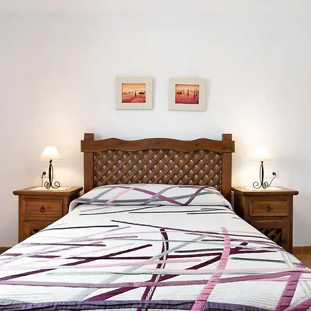 Holiday home Casa Roche Noble 2